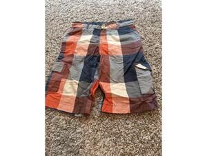 Guess Boys Cargo Shorts Size 12 - Casual Colorblock Fit